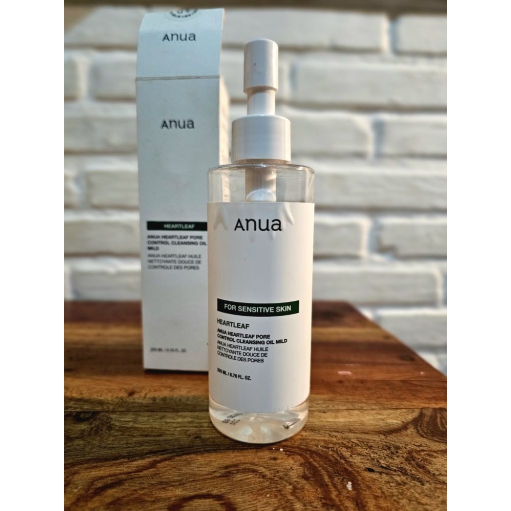 Preloved Anua oil cleansing