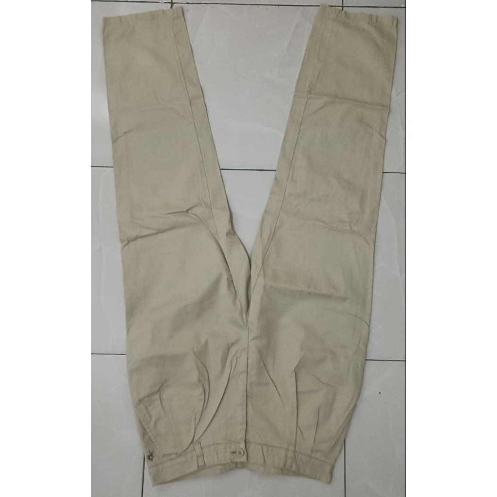 Celana Panjang Chinos Olzen American Traditional