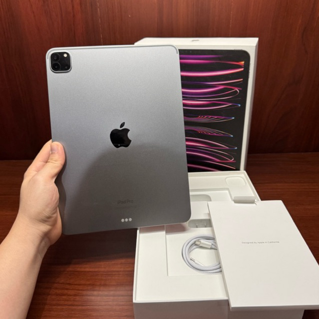 iPad Pro M2 256Gb Wifi Only Mulus