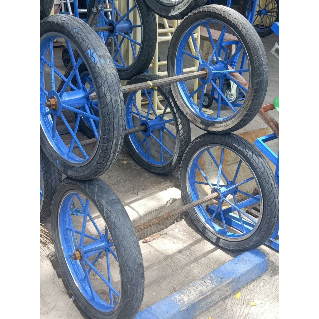 roda gerobak UK 17/275 ruji besi ulir