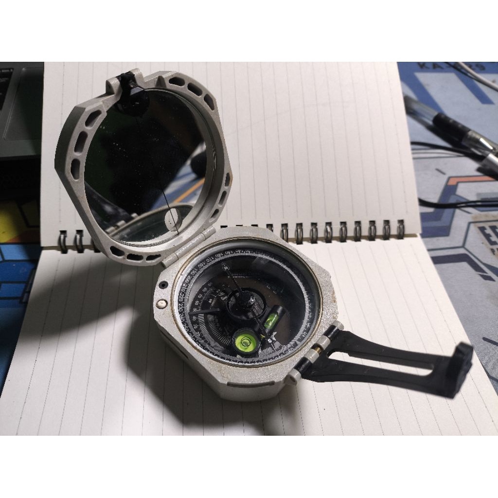 Kompas Geologi Brunton F5008 (Second)