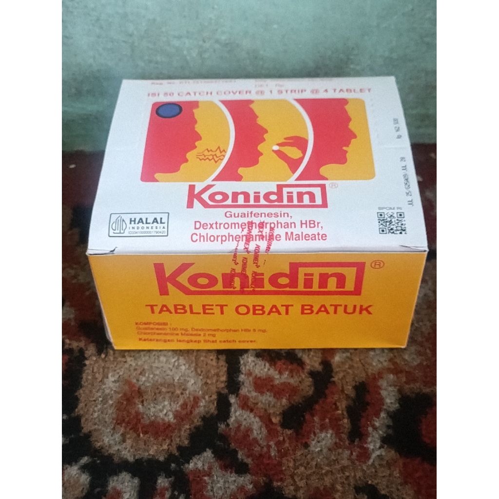konidin obat batuk 1box isi 50 strip ( 1strip isi 4 tablet)