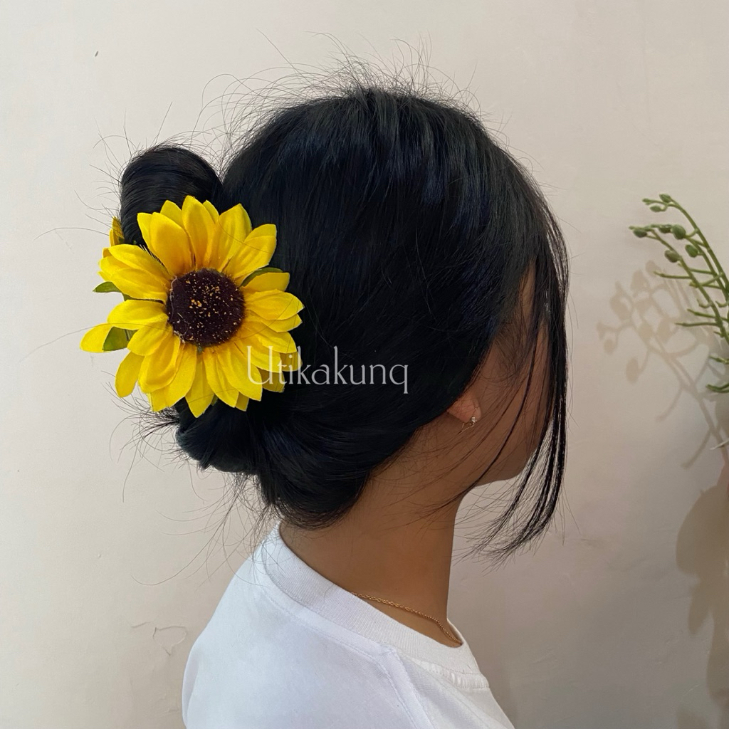 UTIKAKUNQ - SUNFLOWER HAIRCLAW JEDAI RAMBUT BUNGA MATAHARI