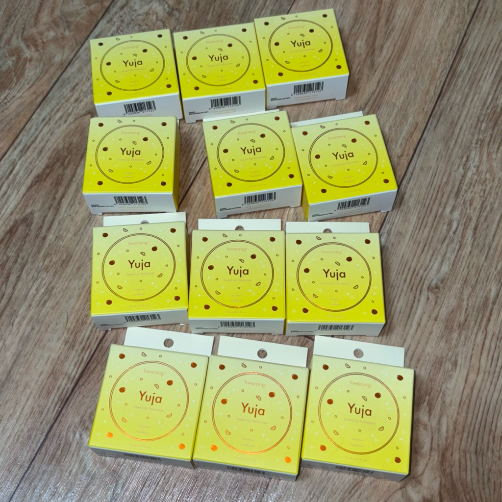 KOREA NEW HWARANG YUJA LIP VOLUMIZER