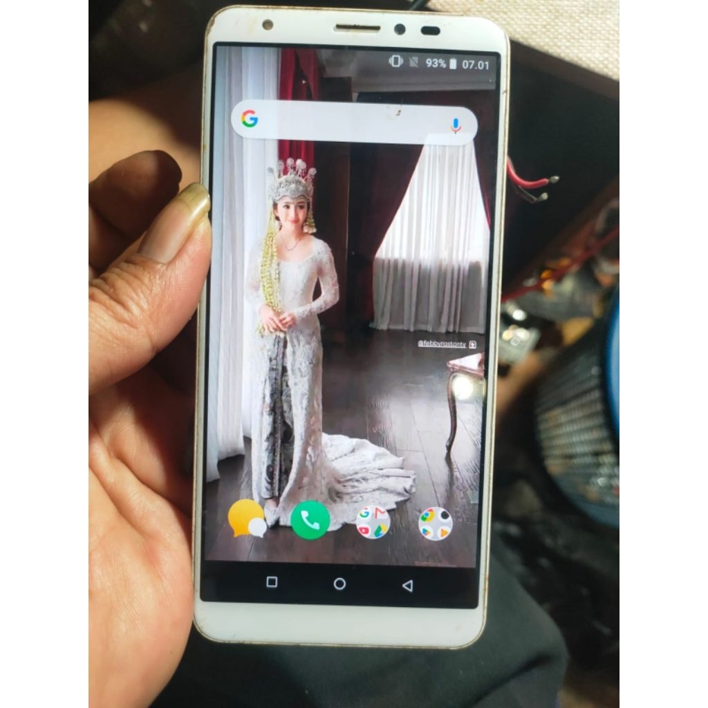 lcd lava iris 88 normal...maaf jual lcd bukan unit hp