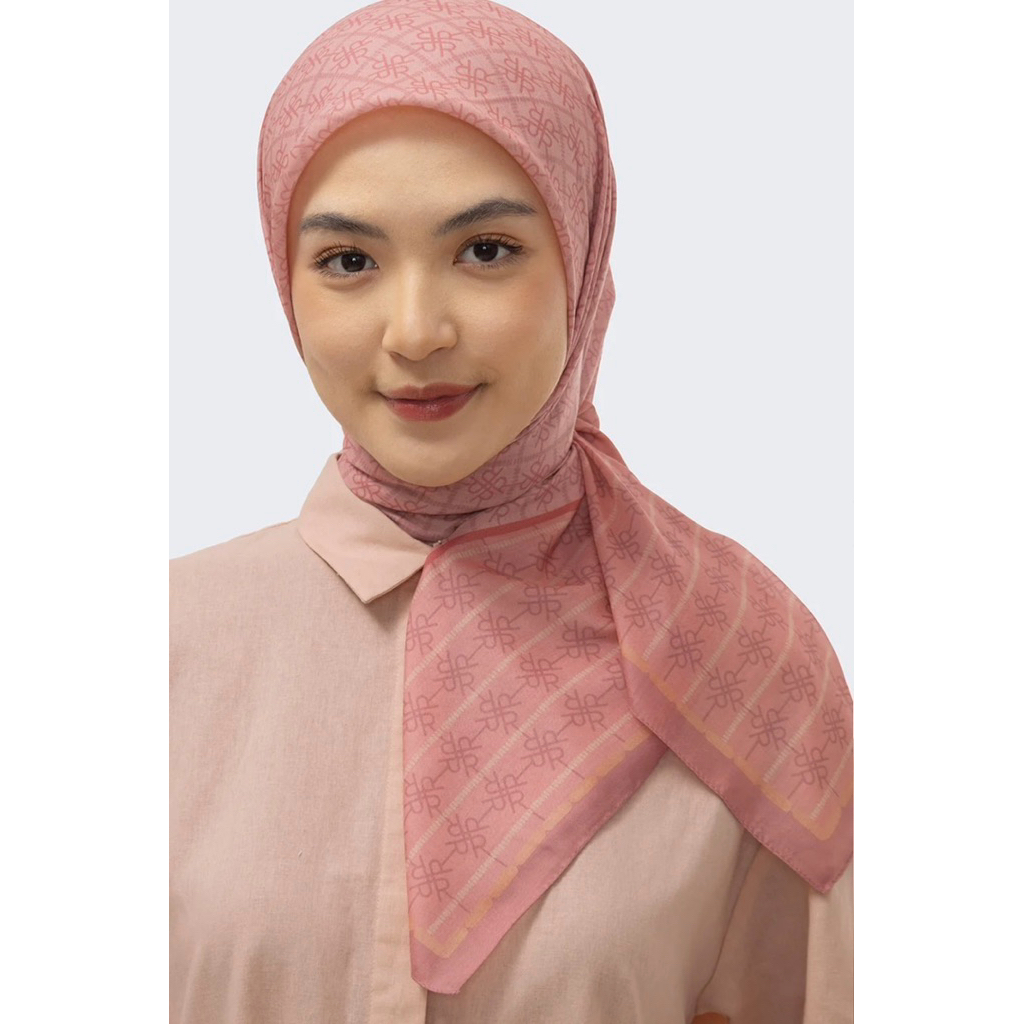 (NEW) Riamiranda Soraya Monogram Scarf