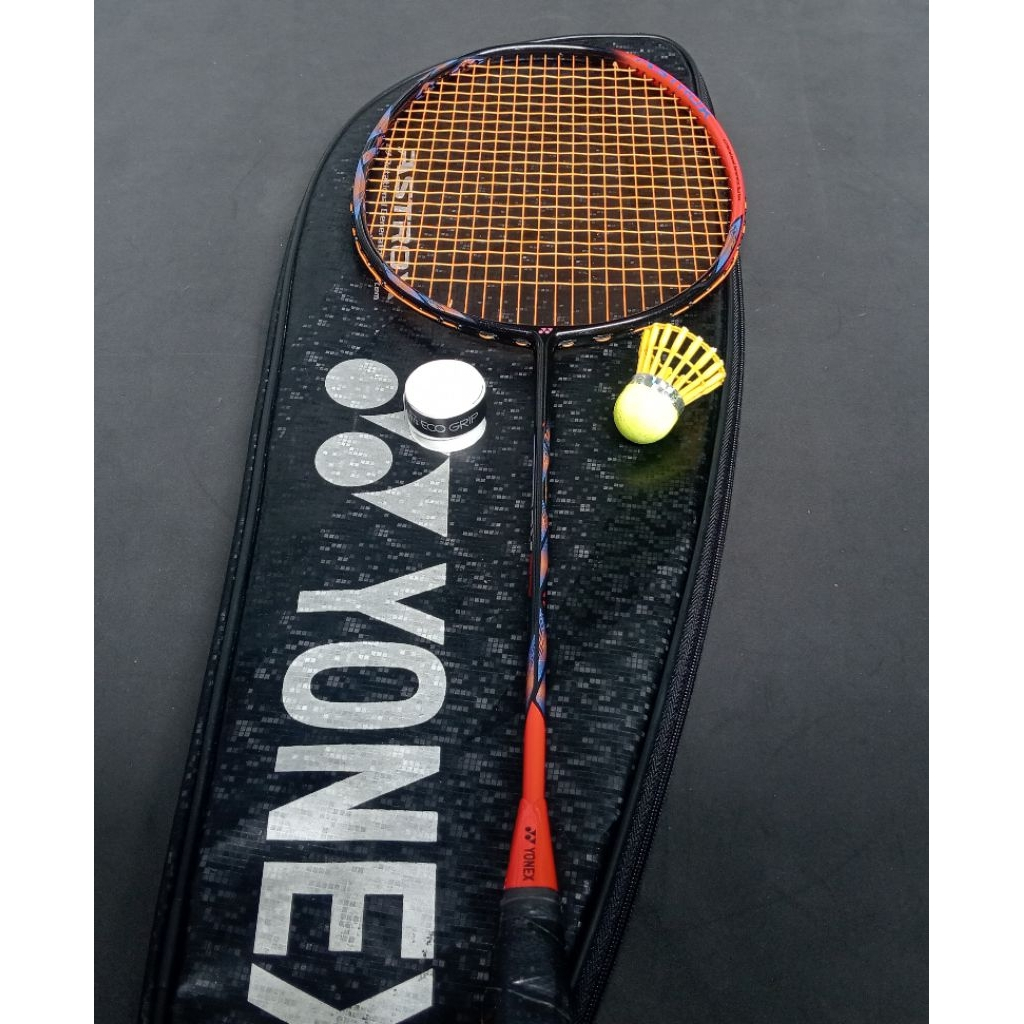 Raket badminton bulutangkis bekas second original yonex astrox 77 pro