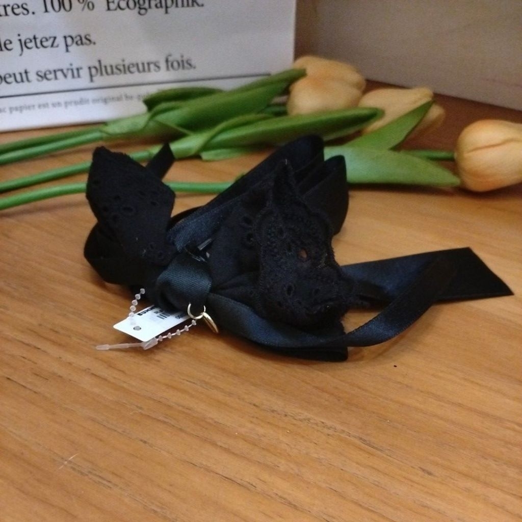 jepit pisang pita hitam