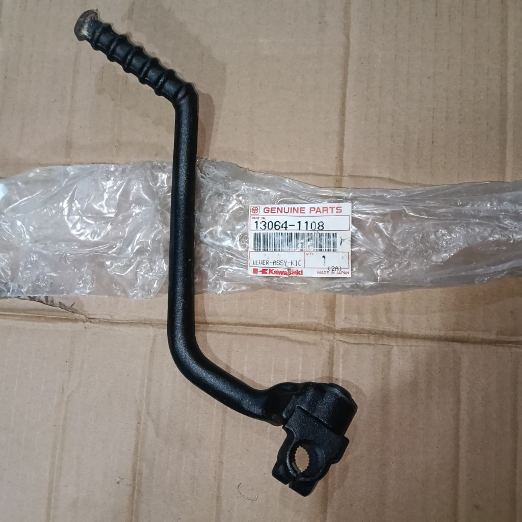 Kick starter AR 125 Kick stater AR 125 Kik stater AR 125 Kik starter AR 125 Pedal kick starter AR 12