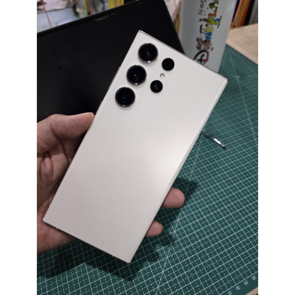 Samsung S23 Ultra Warna Putih 12/512gb Bekas