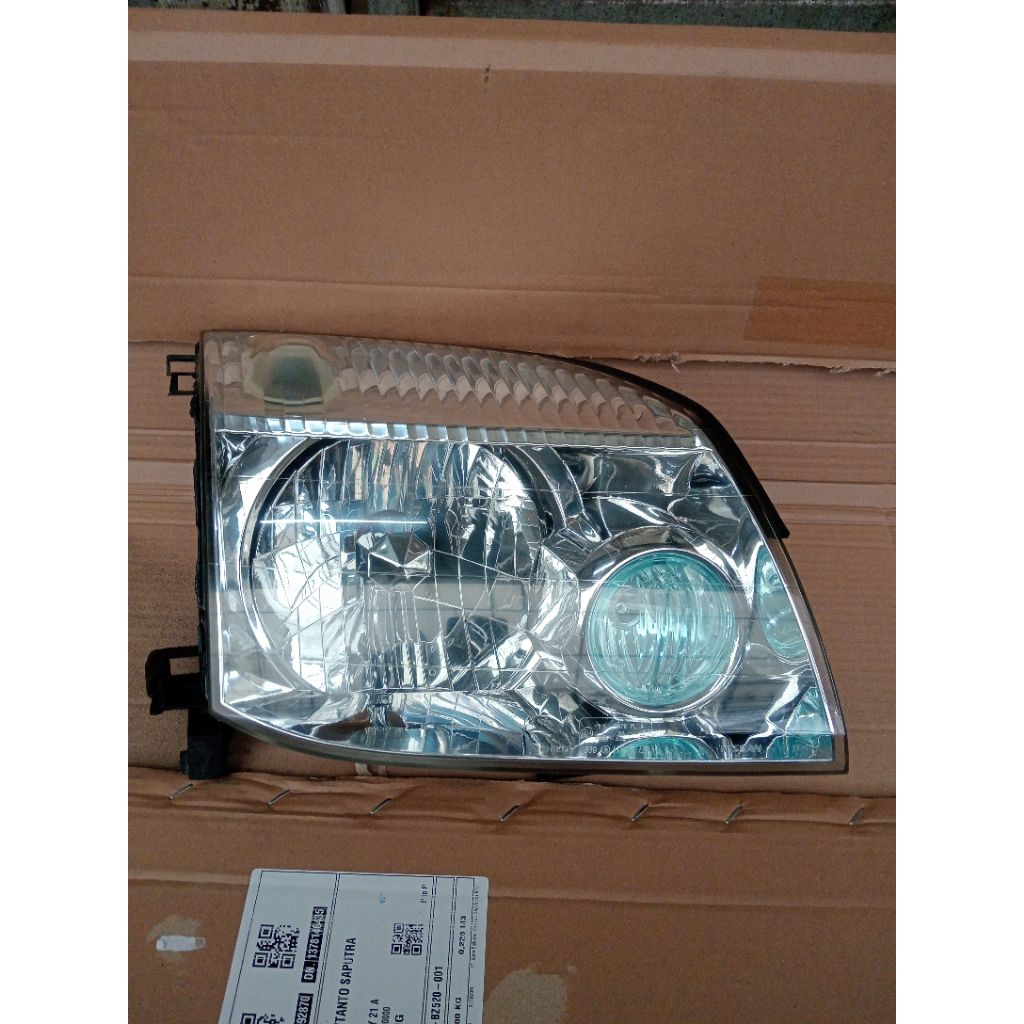 lampu depan nissan xtrail T30 original kanan