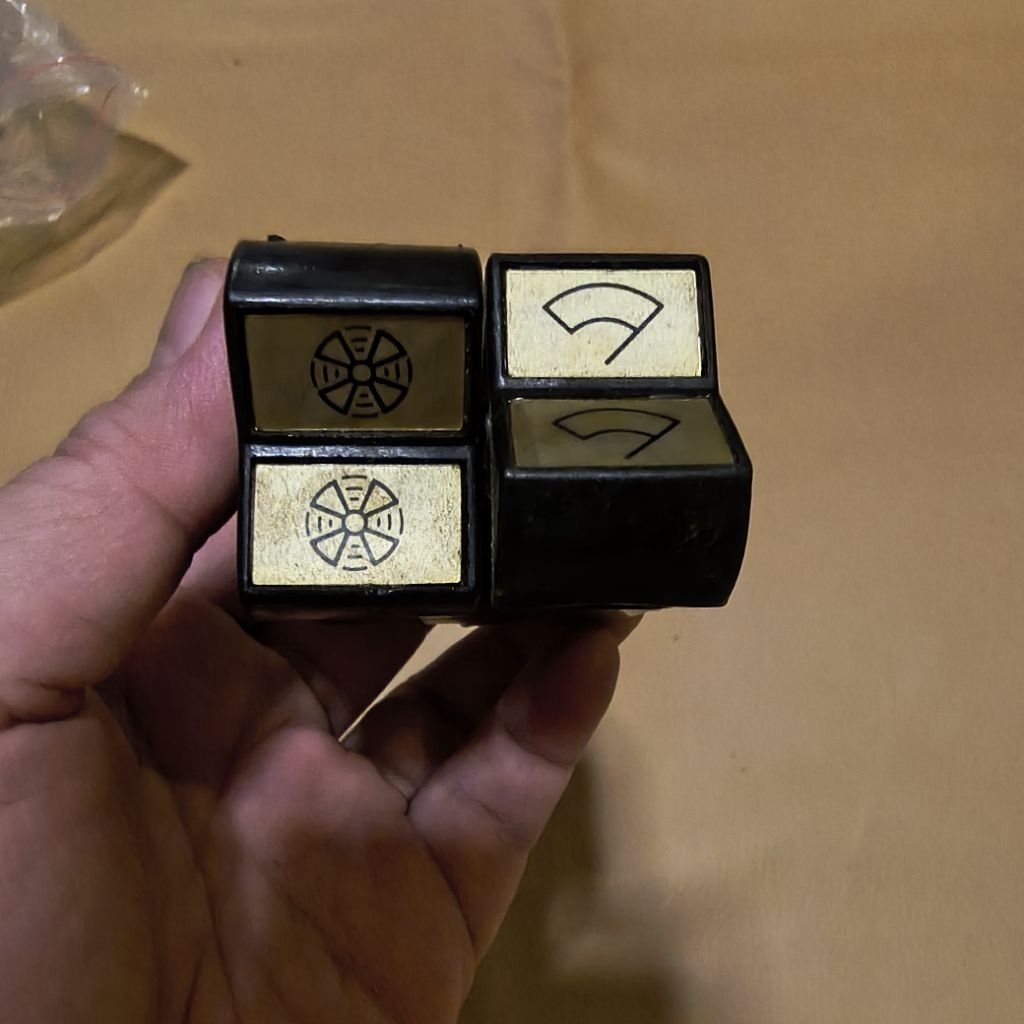 Saklar Piano wiper dan kipas. Fiat 127 / Fiat 850.