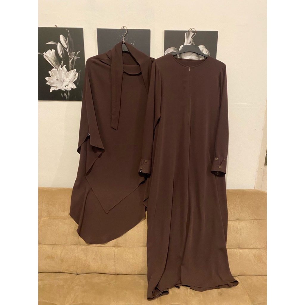 Preloved satu set abaya+french khimar bahan quba anti uv