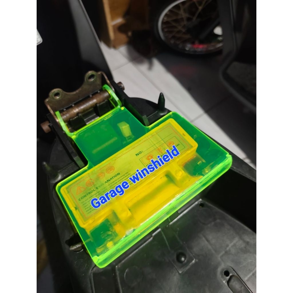 Cover aki mio Sporty / Mio smile