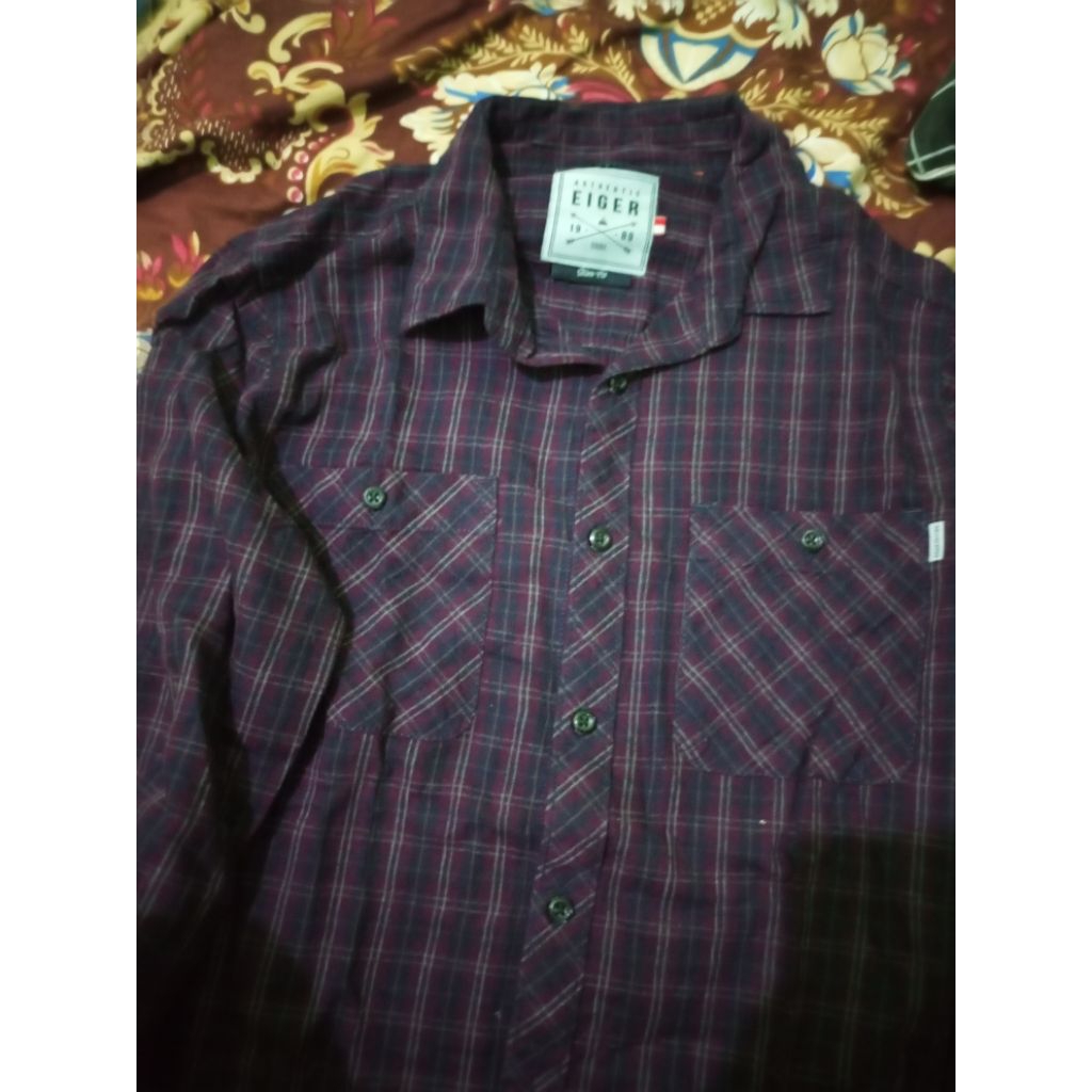 kemeja eiger