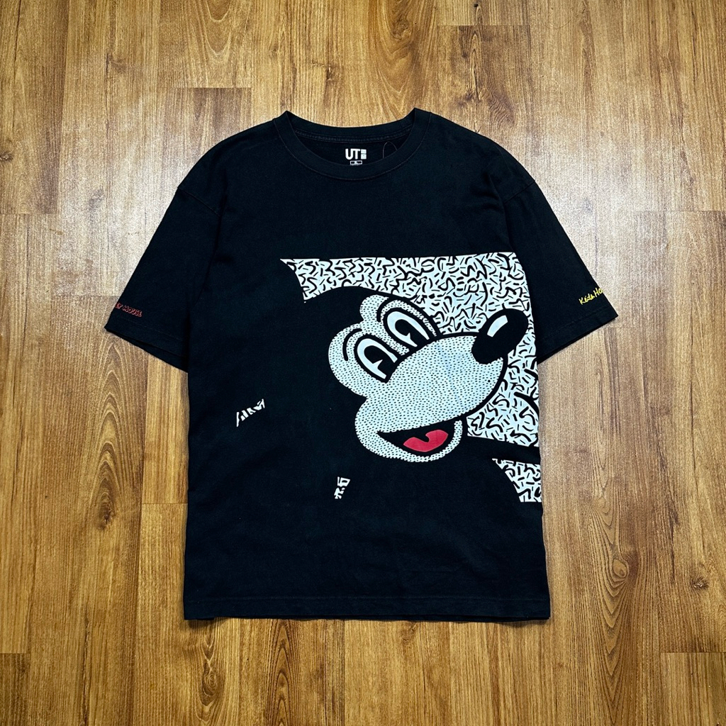 KAOS UNIQLO DISNEY X KEITH HARING