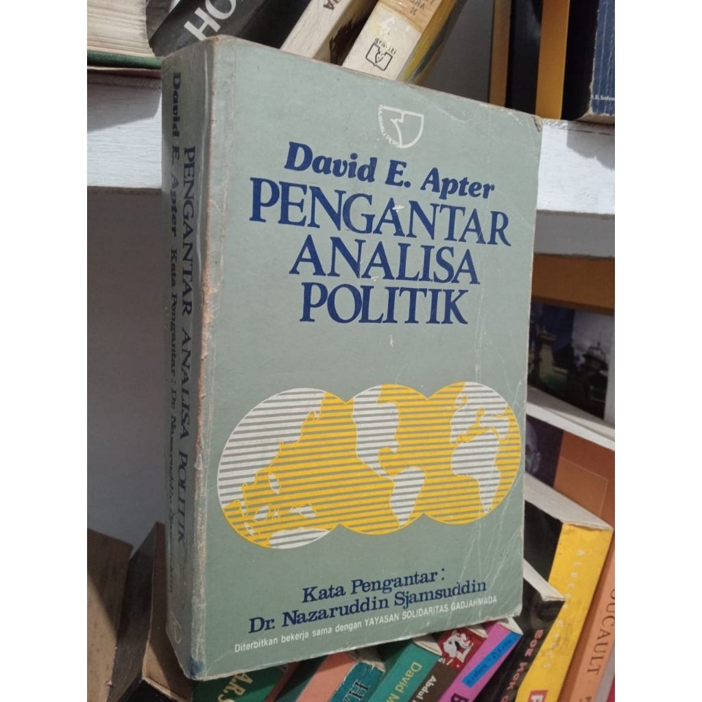 PENGANTAR ANALISA POLITIK