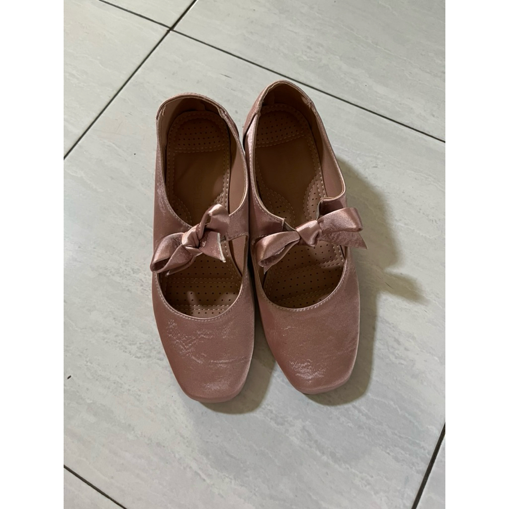 Preloved Flatshoes