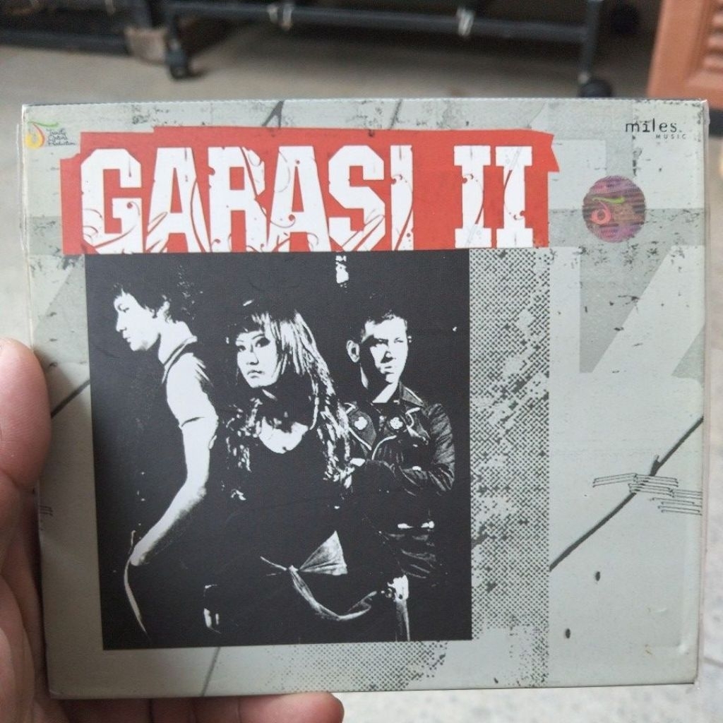 CD garasi 2 ( full tanda tangan )