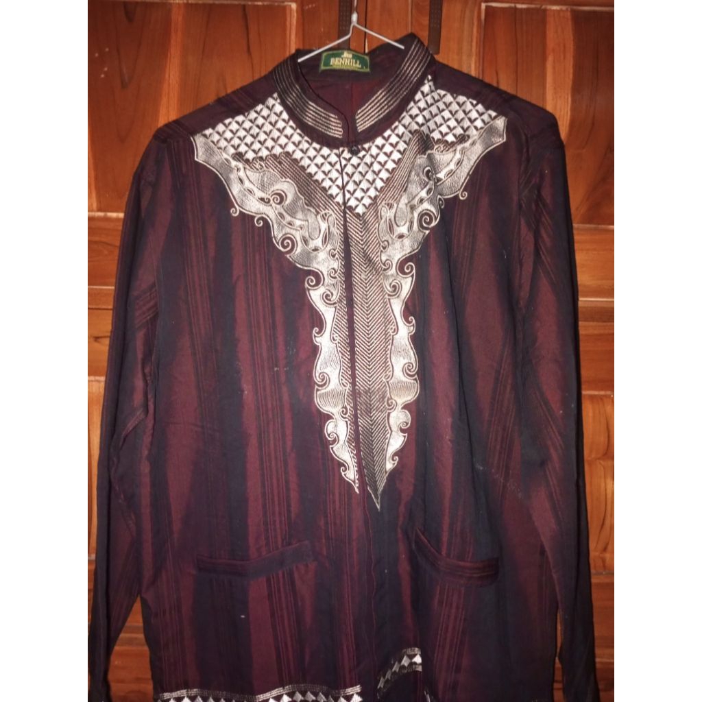 baju Koko benhil preloved