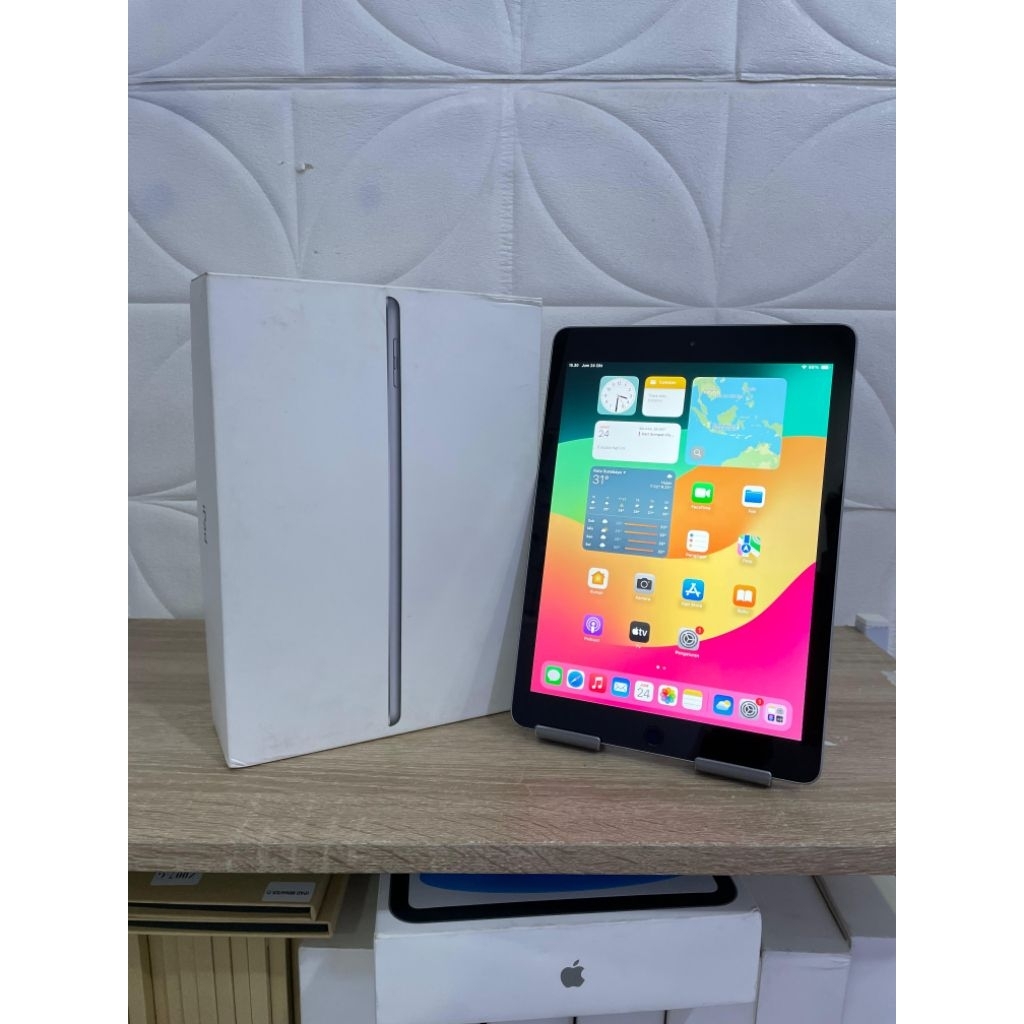 IPAD 6 32GB & 128GB WIFI ONLY