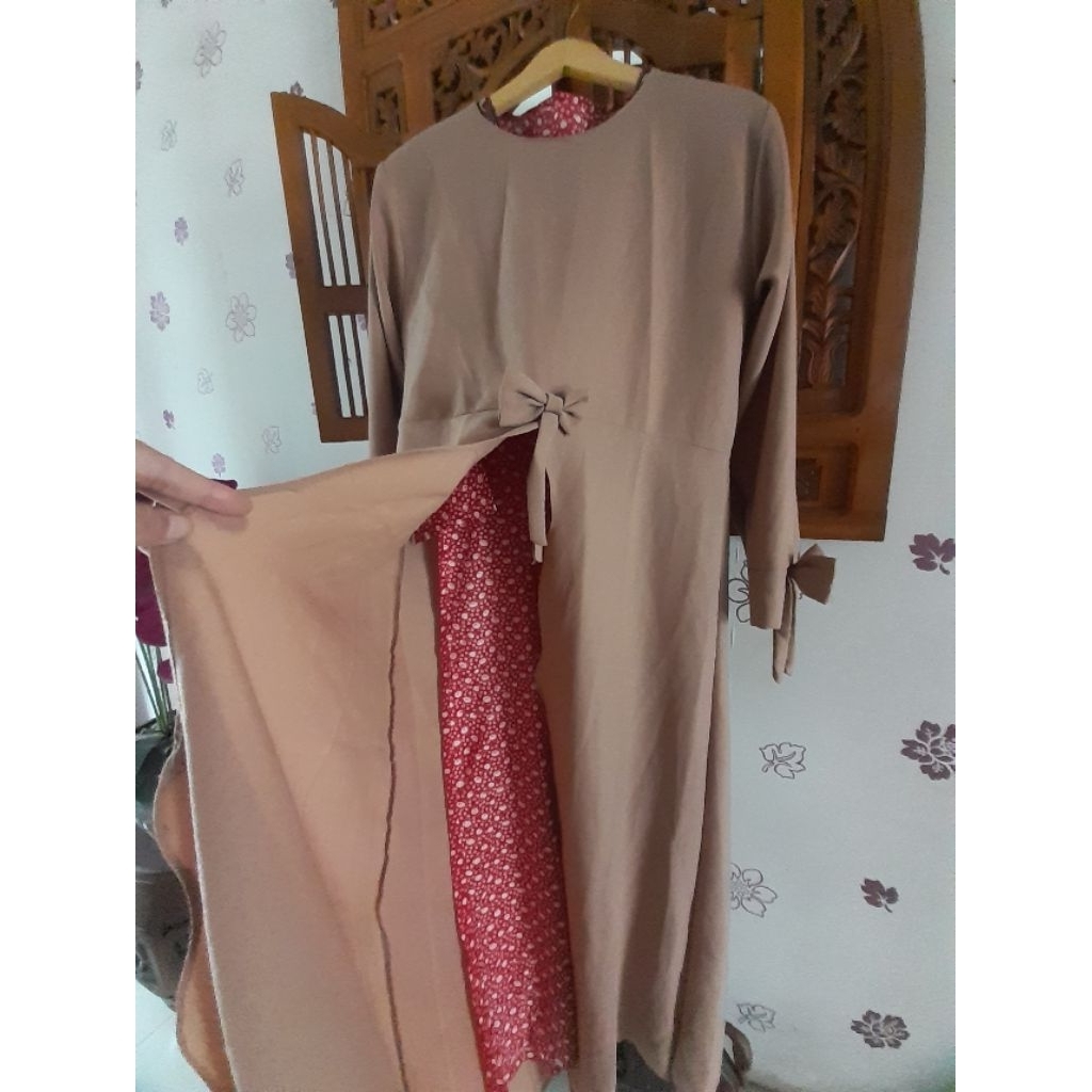 Baju Gamis Wanita Polkadod dalam Coklat luar Preloved Second Branded ( LD 110 P 135 )