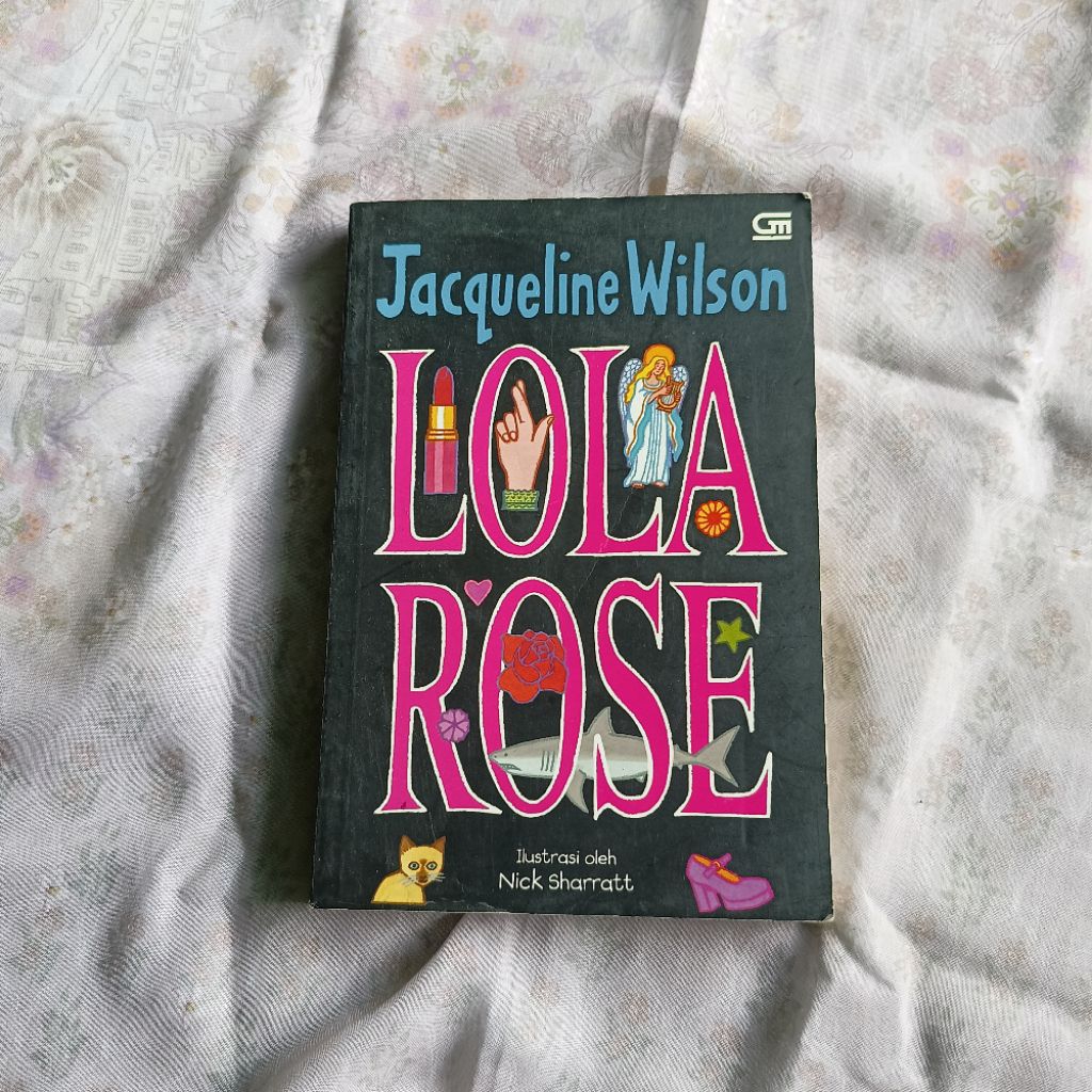buku cerita Jacqueline Wilson Lola Rose