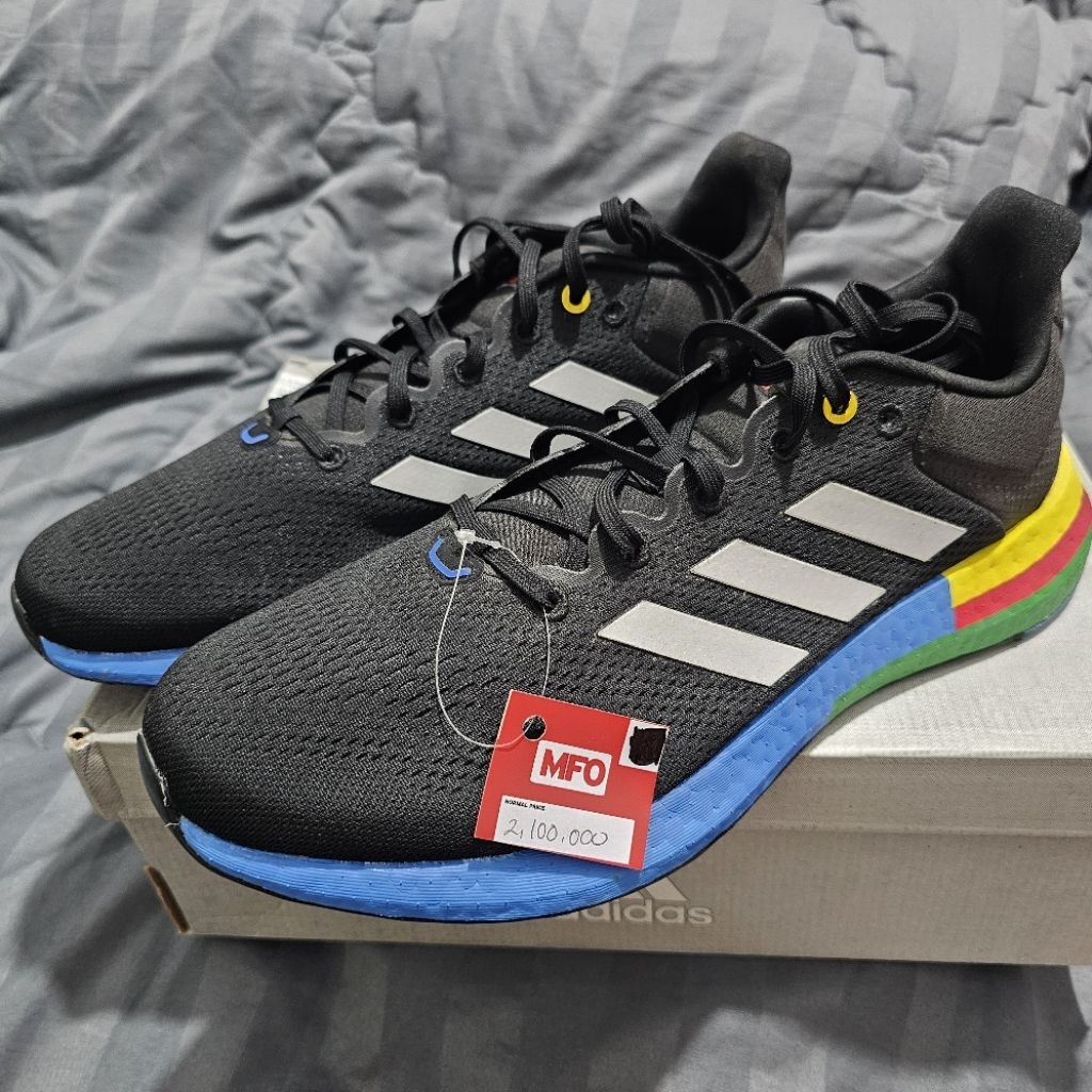 Sepatu Adidas Pureboost 21 size 12 / 46,5
