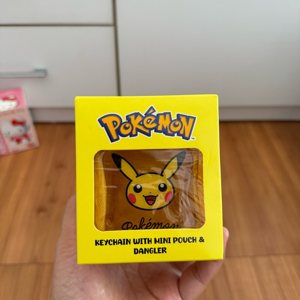 Pokemon x Seven Eleven Malaysia official Merchandise ( Pikachu keychain with mini pouch )