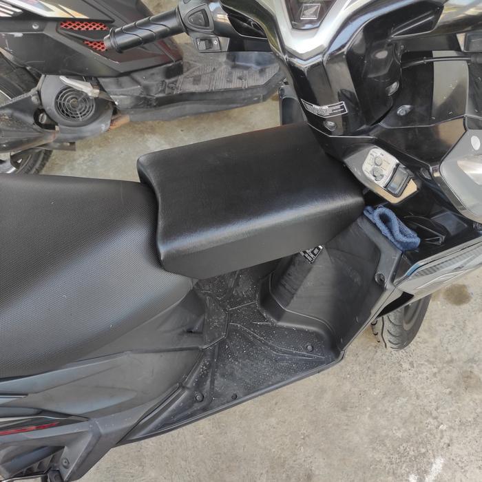 Boncengan Motor Anak Beat