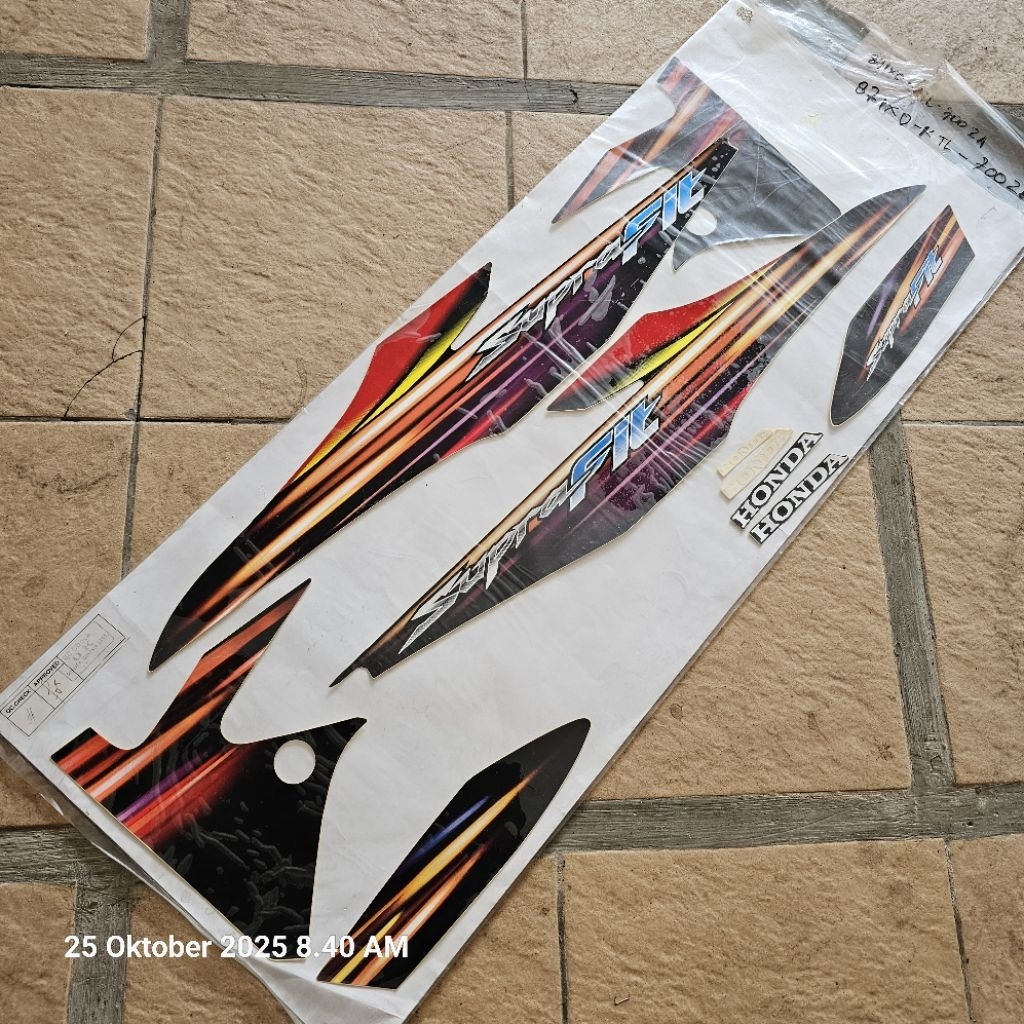 Stripe body Supra Fit new set black. 871X0-KTL-700ZA