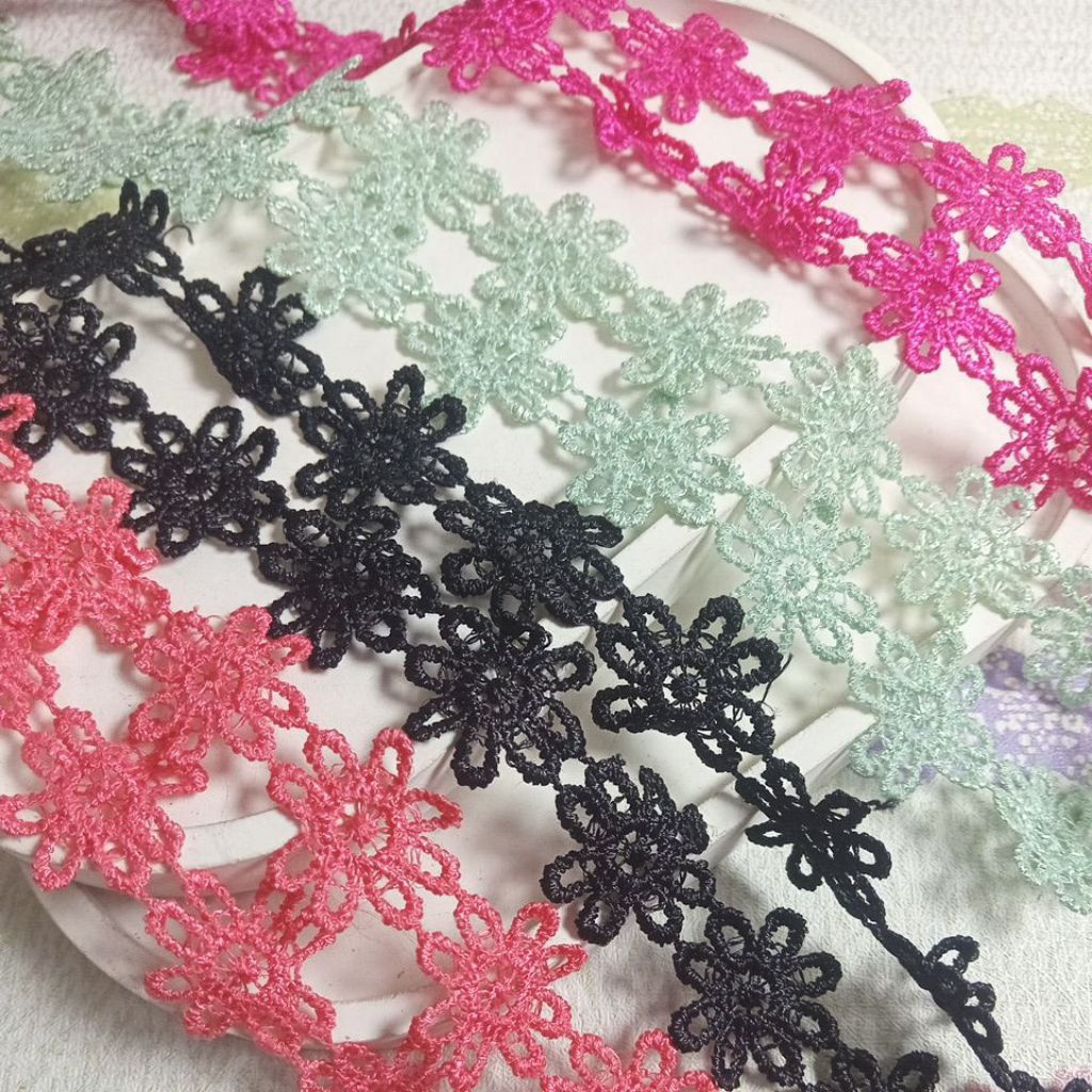 Renda gyper melati per meter