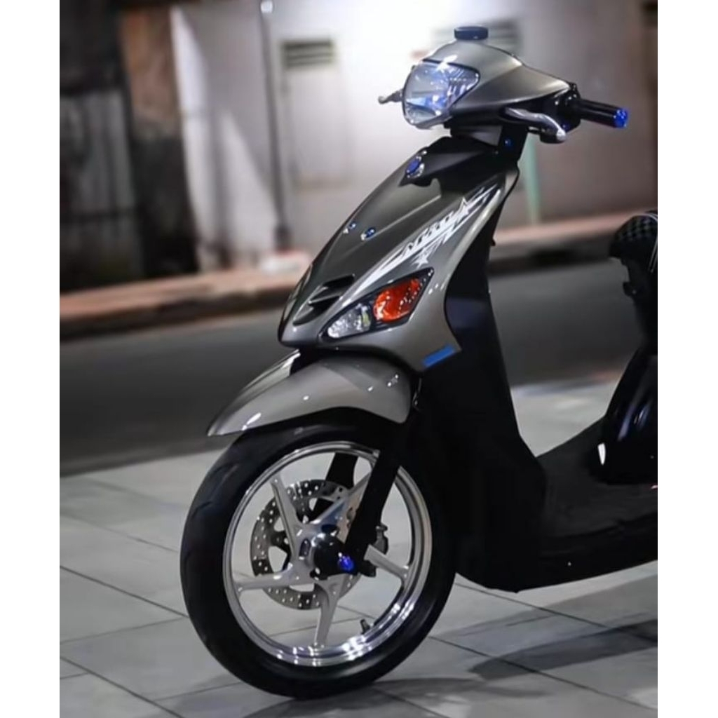 cat motor warna titanium grey, kualitas tinggi