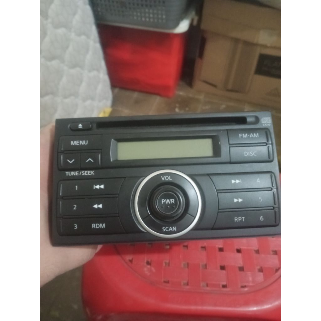 Head unit Nissan Grand Livina