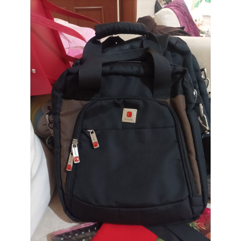 PRELOVED TAS PRIA SELEMPANG POLO CLASSIC