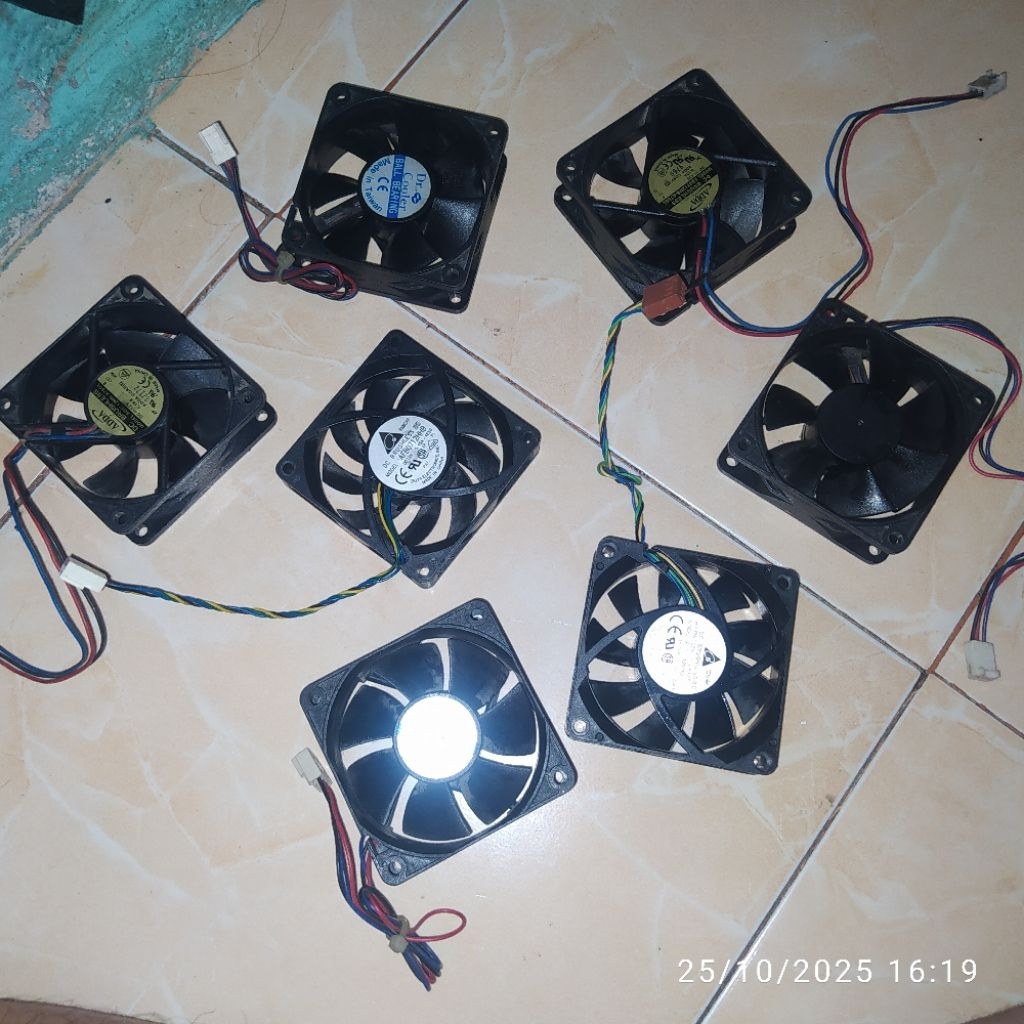 Fan 7 Cm 4 Pin 3 Pin