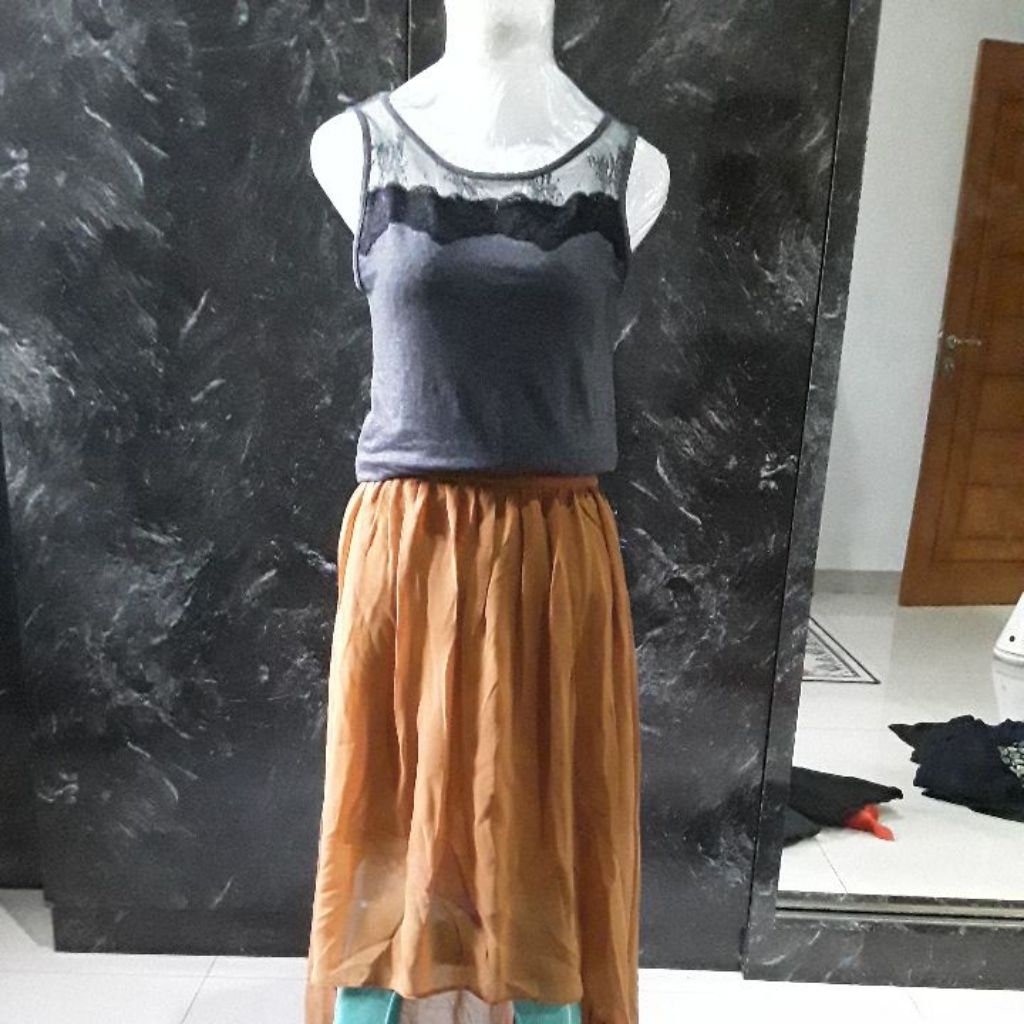 preloved rok sifon miss selfridge