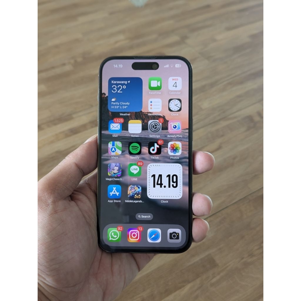 Iphone 14 Pro 128GN wifi Only Fullset - minus dikit