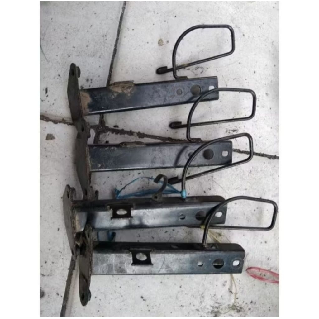 Dudukan Tameng Yamaha Mio J / Mio GT Copotan Original