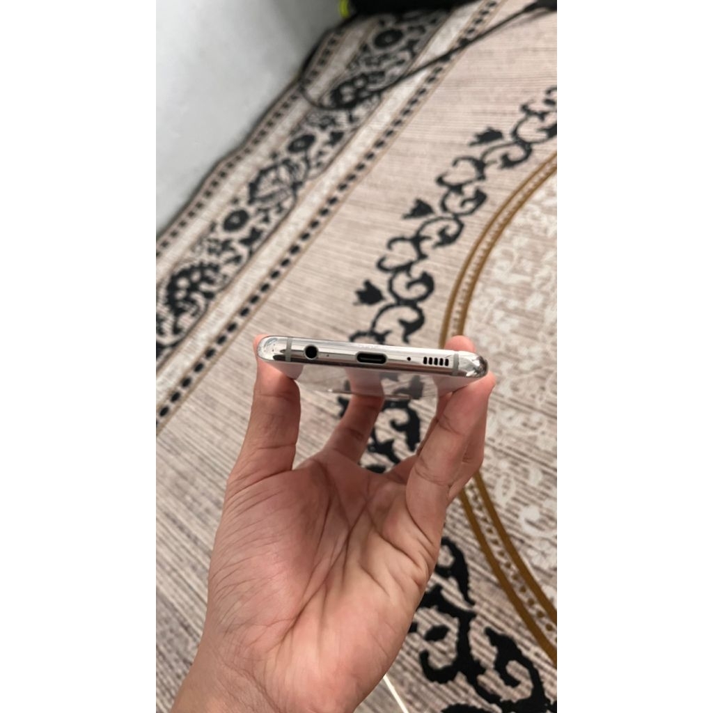 Samsung S10 custom Rom Matrix Rom Android 15