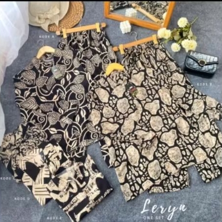 Leryn One Set>Original Brand by >Batik Semut
