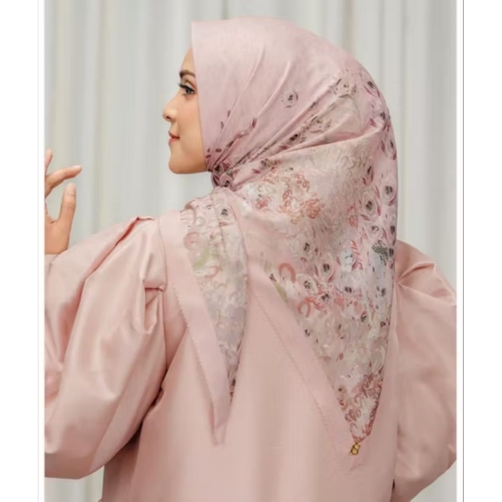 Buttonscarves Preloved Series Champ de Fleurs, Ederra, Misool, Elmar, Nusantara, Autograph, Wonderla