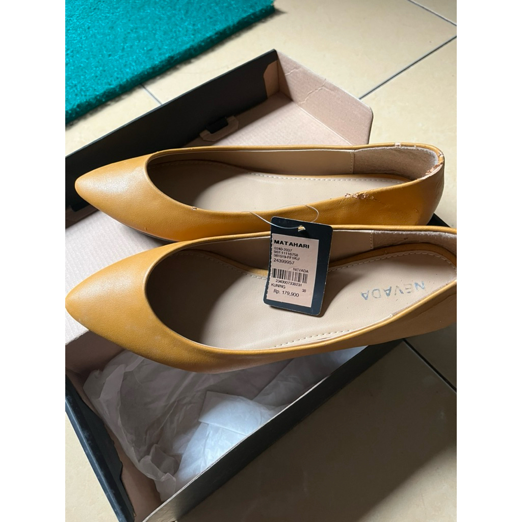 sepatu wanita nevada
