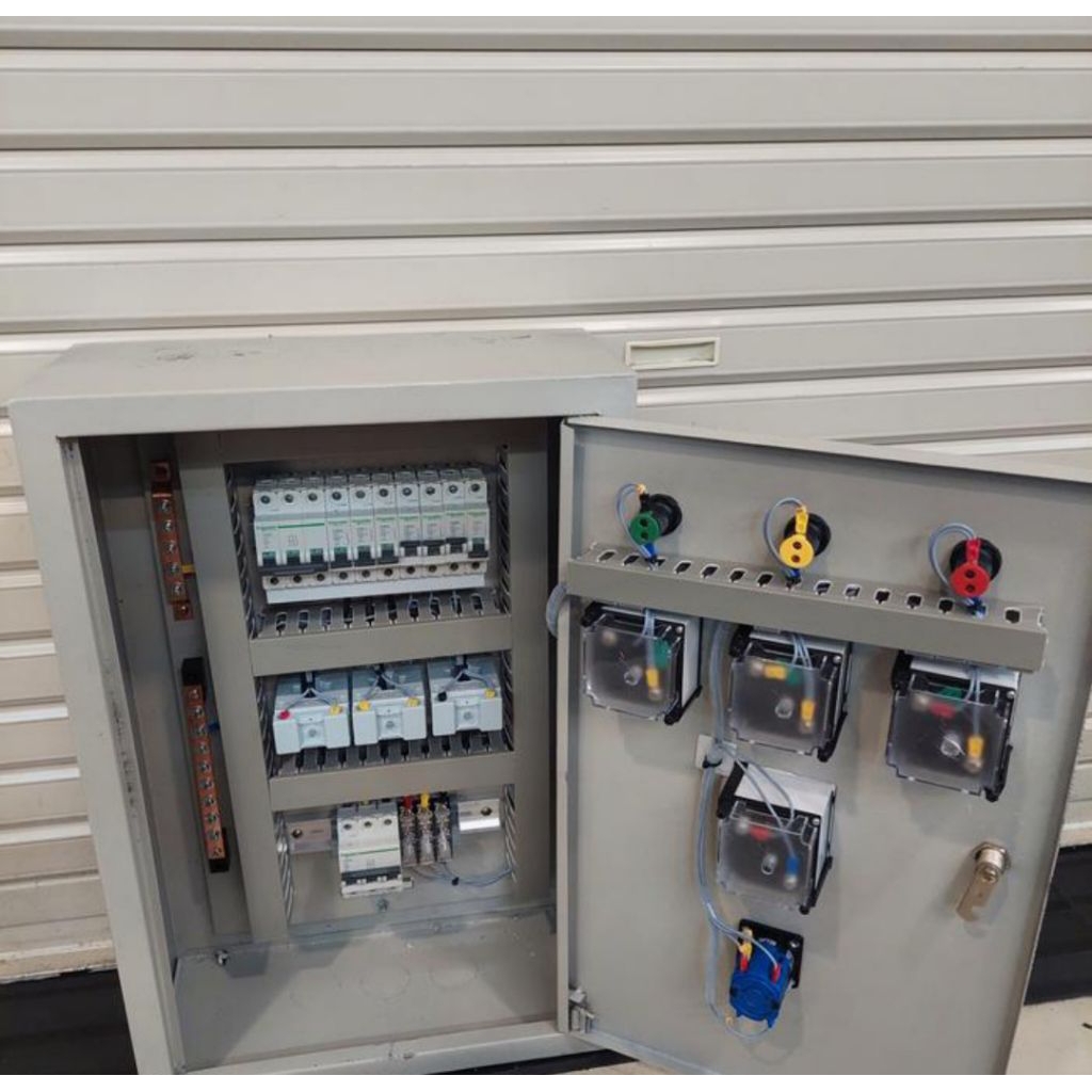 PANEL LISTRIK DISTRIBUSI 3phase RST MCB 3P25 AMPER