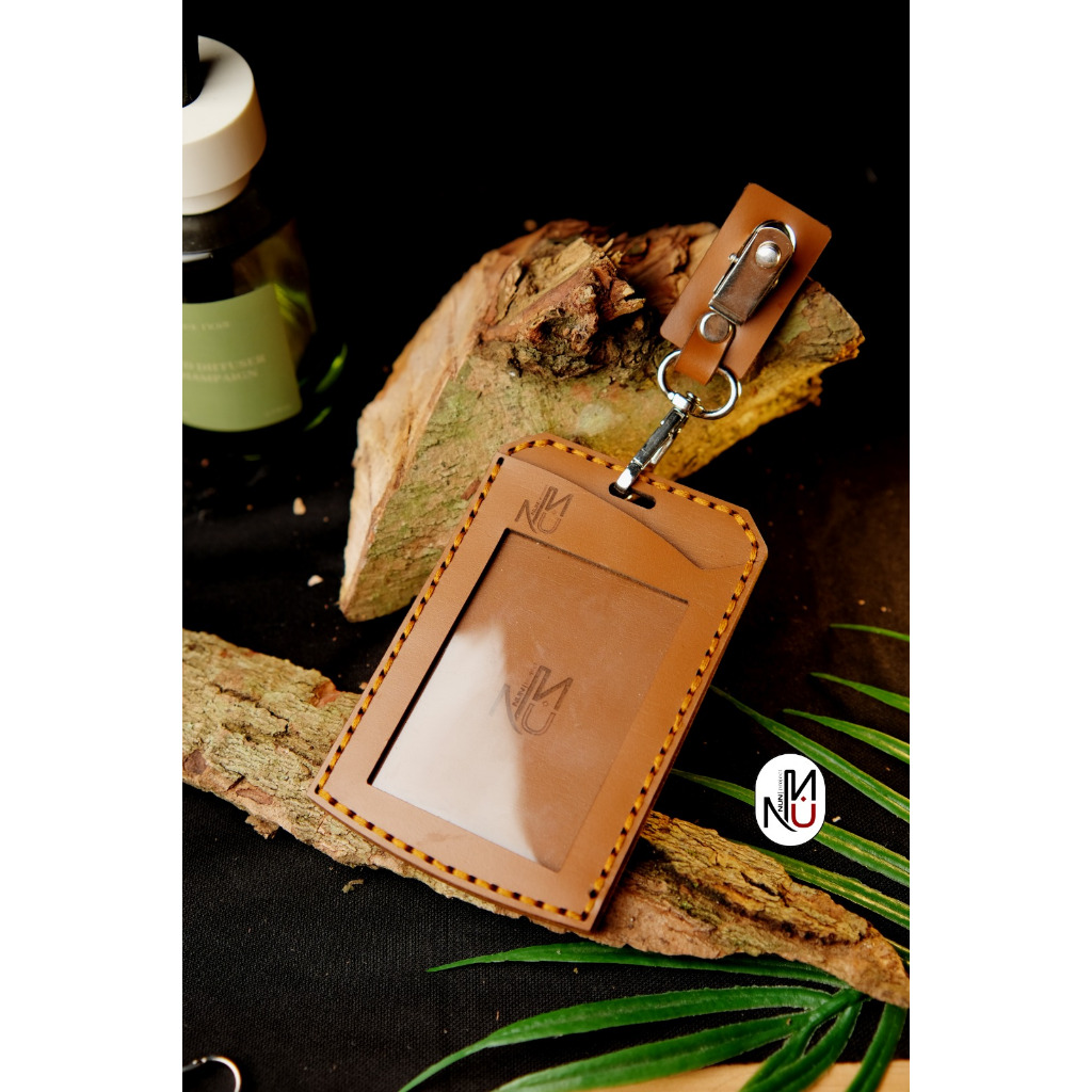 ID Card Holder Lanyard Name Tag Kulit Sapi Asli Free Custom Desain & Gravir S3LV - Nun Project