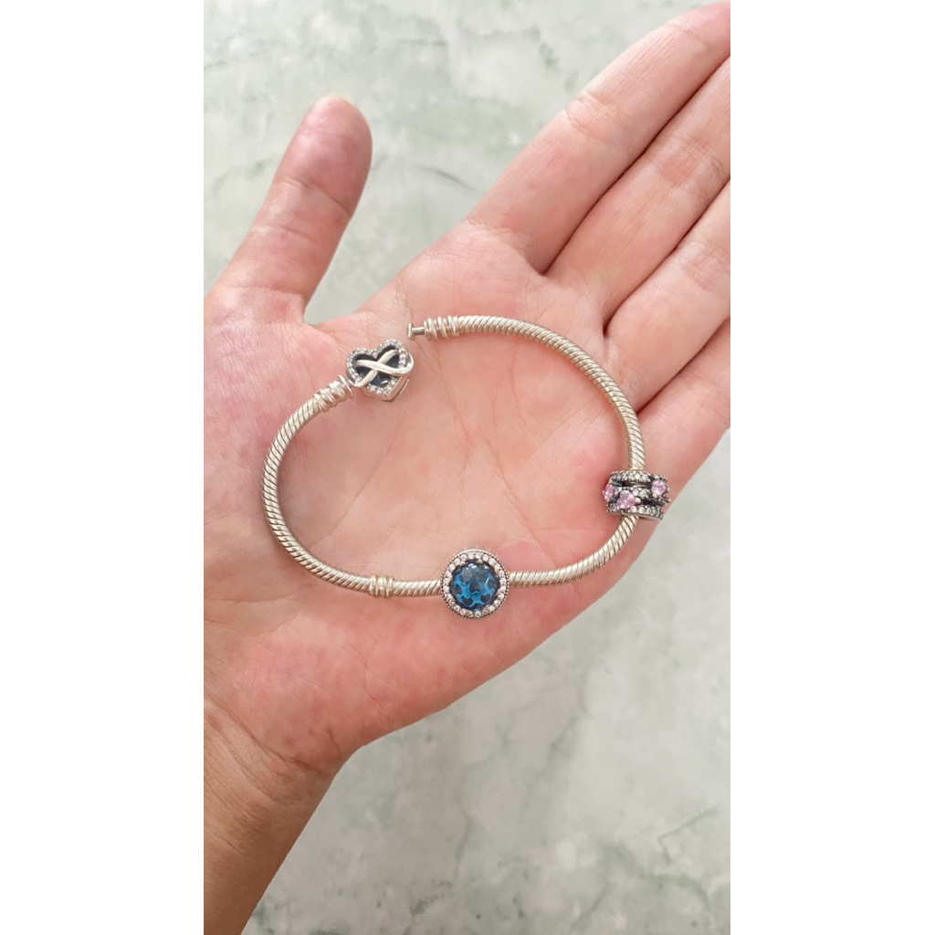 PRELOVED GELANG PERAK PANDORA WITH CHARM KW