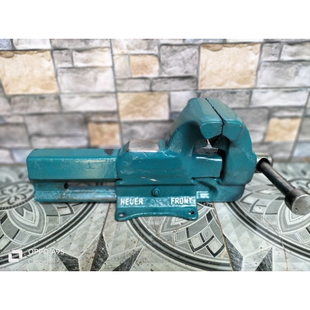 Ragum Besi 5 Inchi Heuer Front Germany