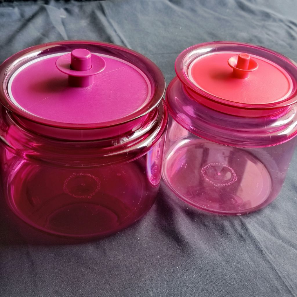 Gourmet Counterpart Ungu, Toples Kue (1 pc) – Tupperware – Masa Penghabisan – Murah – Banting Harga