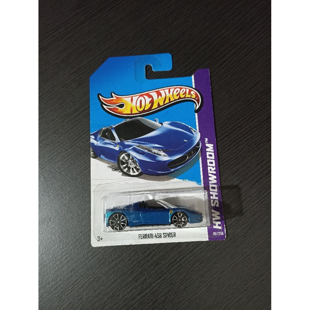 Hotwheels Ferrari 458 Spider biru