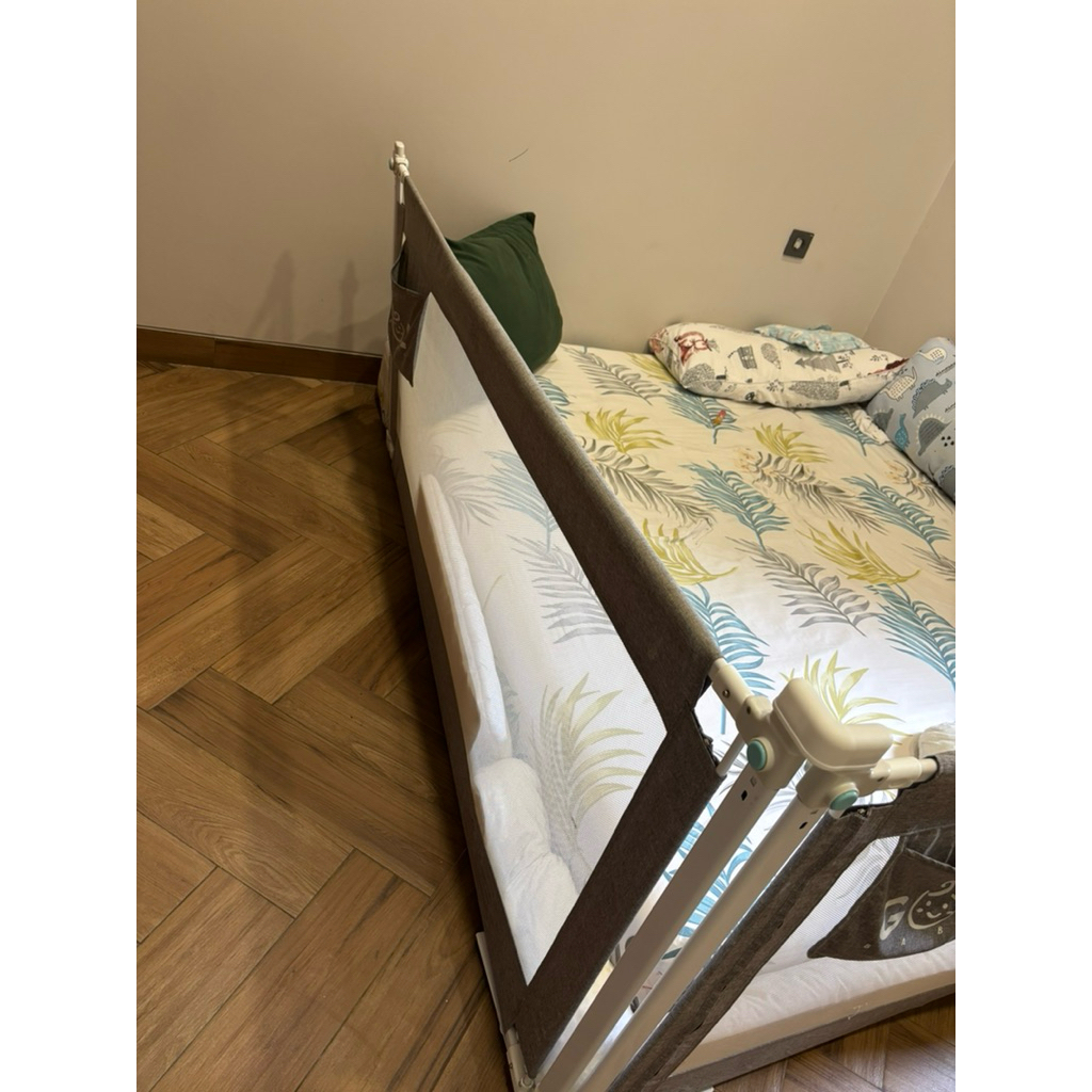 Preloved Bedrail Gol baby